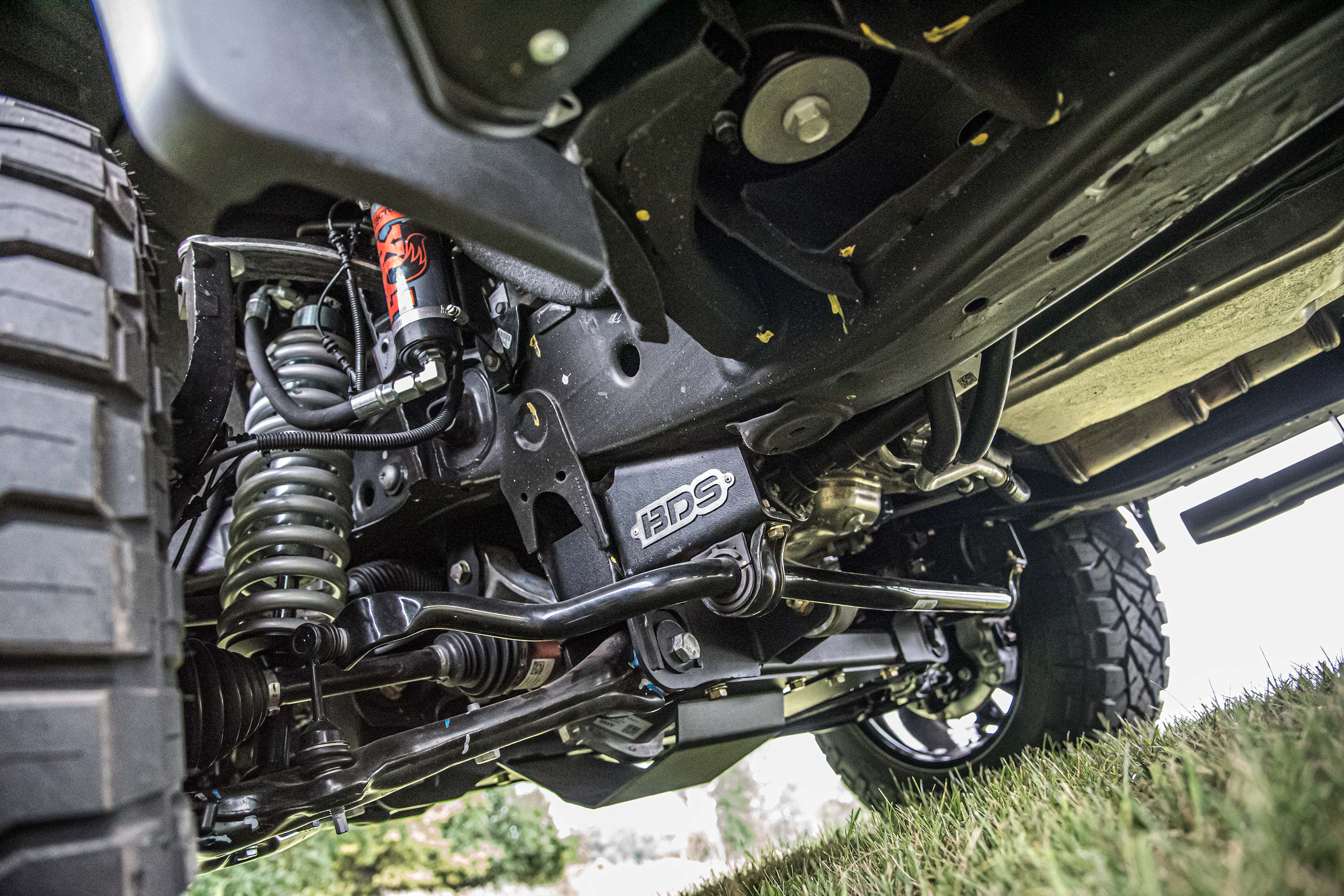 4 Inch Lift Kit | FOX 2.5 Performance Elite Coil-Over | Chevy Silverado or GMC Sierra 1500 (19-24) 4WD | Gas - Image 4