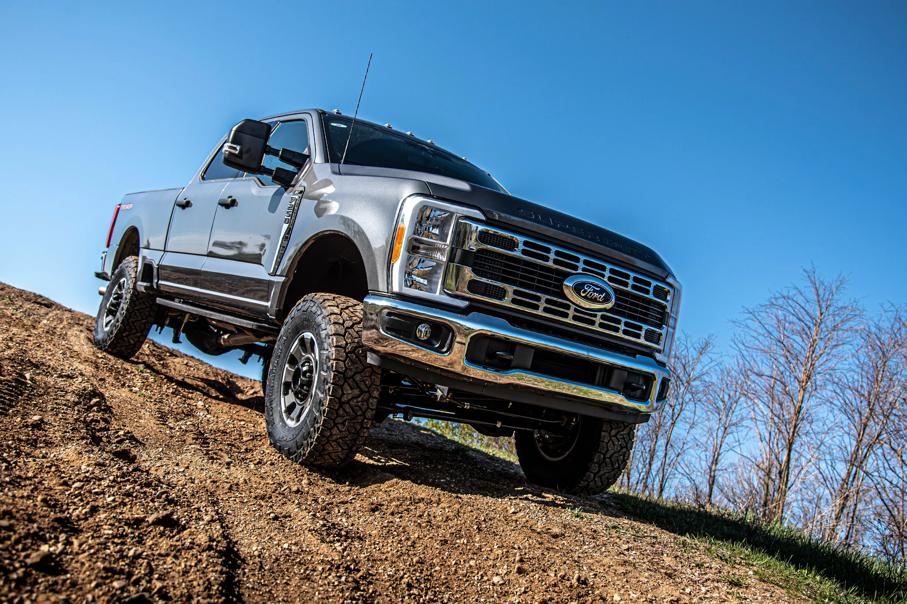 5 Inch Lift Kit w/ 4-Link | Ford F250/F350 Super Duty (23-25) 4WD | Diesel - Image 2