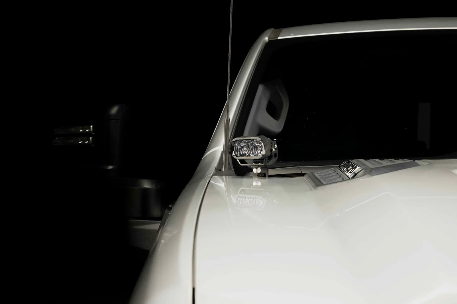 Morimoto 2Banger Ditch Light Kit: 2020+ Silverado HD (NCS Yellow Combo Beam) - Image 5