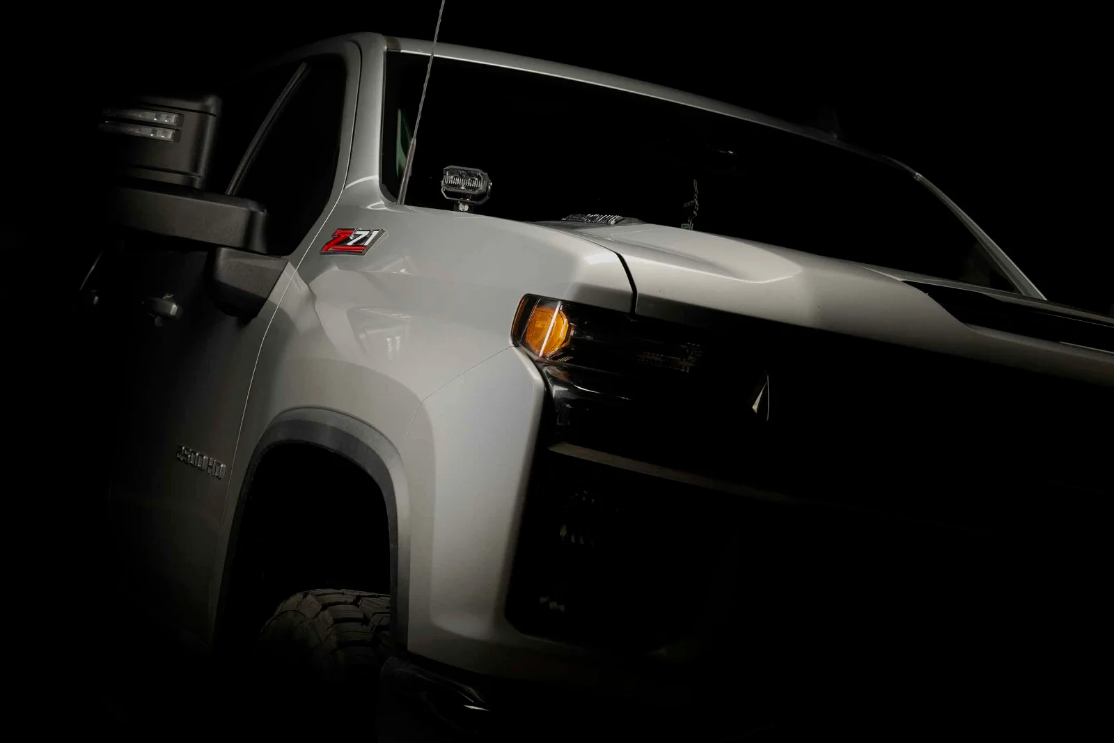 Morimoto 2Banger Ditch Light Kit: 2020+ Silverado HD (NCS Yellow SAE Wide Beam) - Image 4