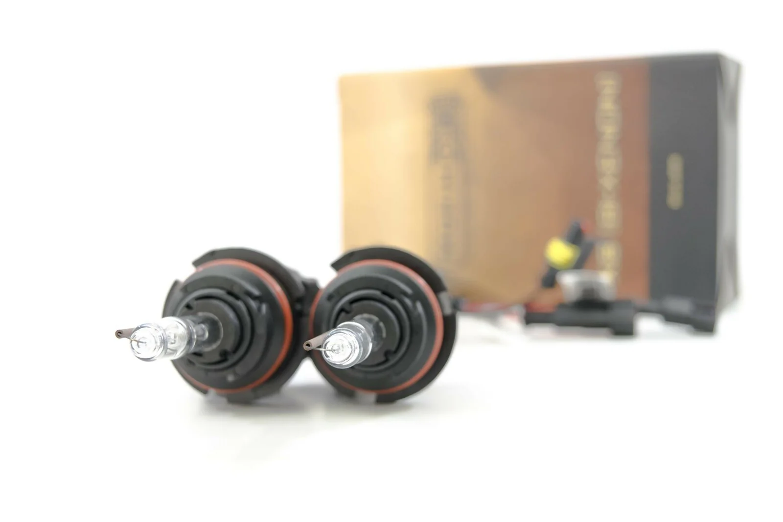 Morimoto 9004/9007 Bi-Xenon XB 4300K HID Bulbs (Pair) - Image 4