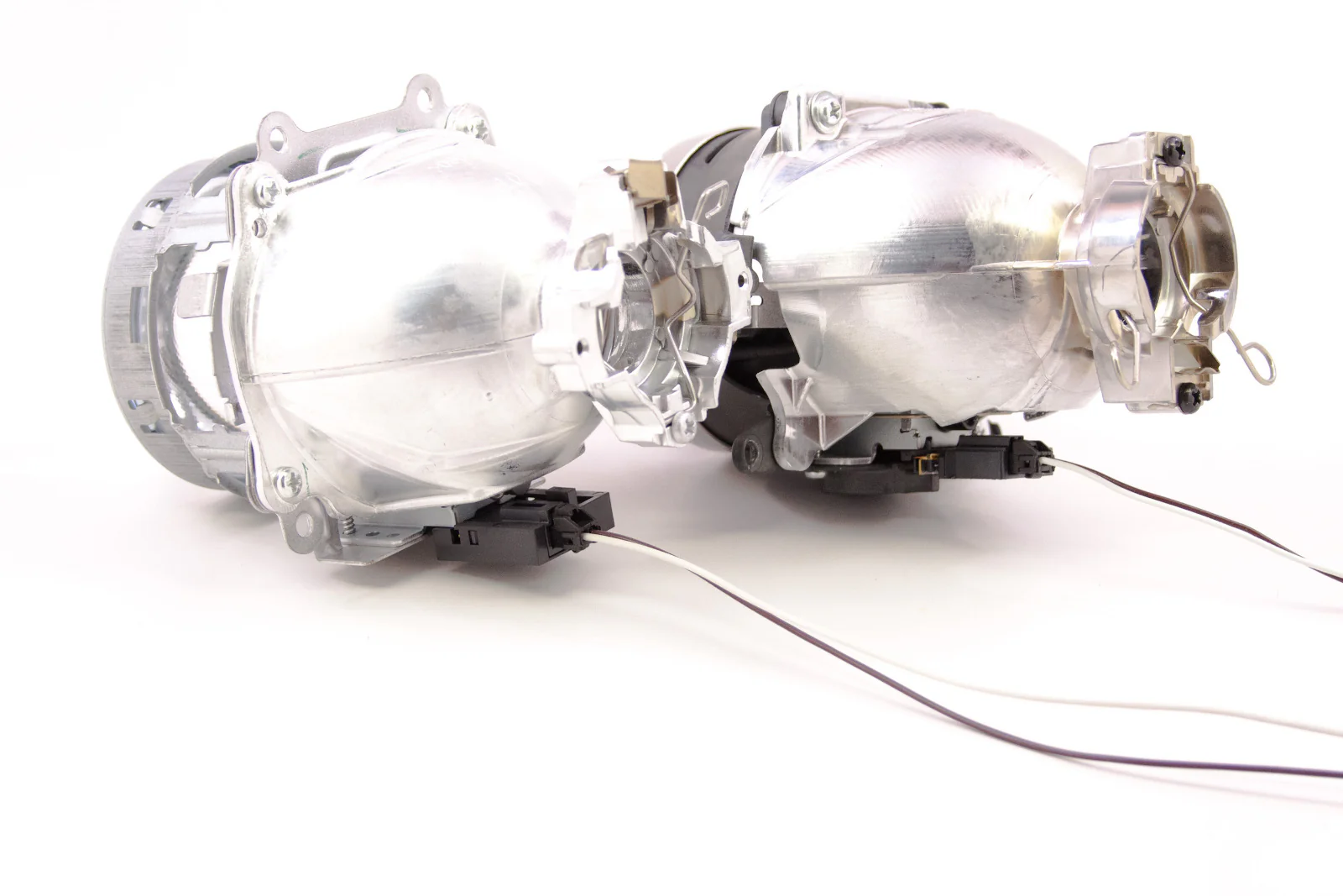 Morimoto Pigtail Koito Bi-xenon Solenoid Inputs - Image 3