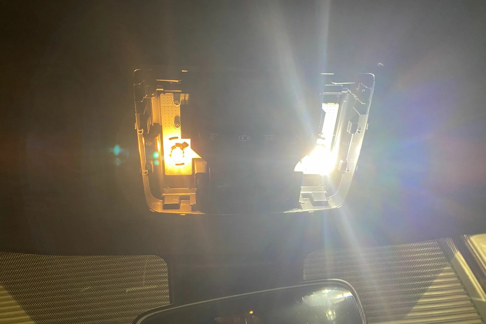 Morimoto T10/194 XB LED 3.0 (Amber) - Image 7