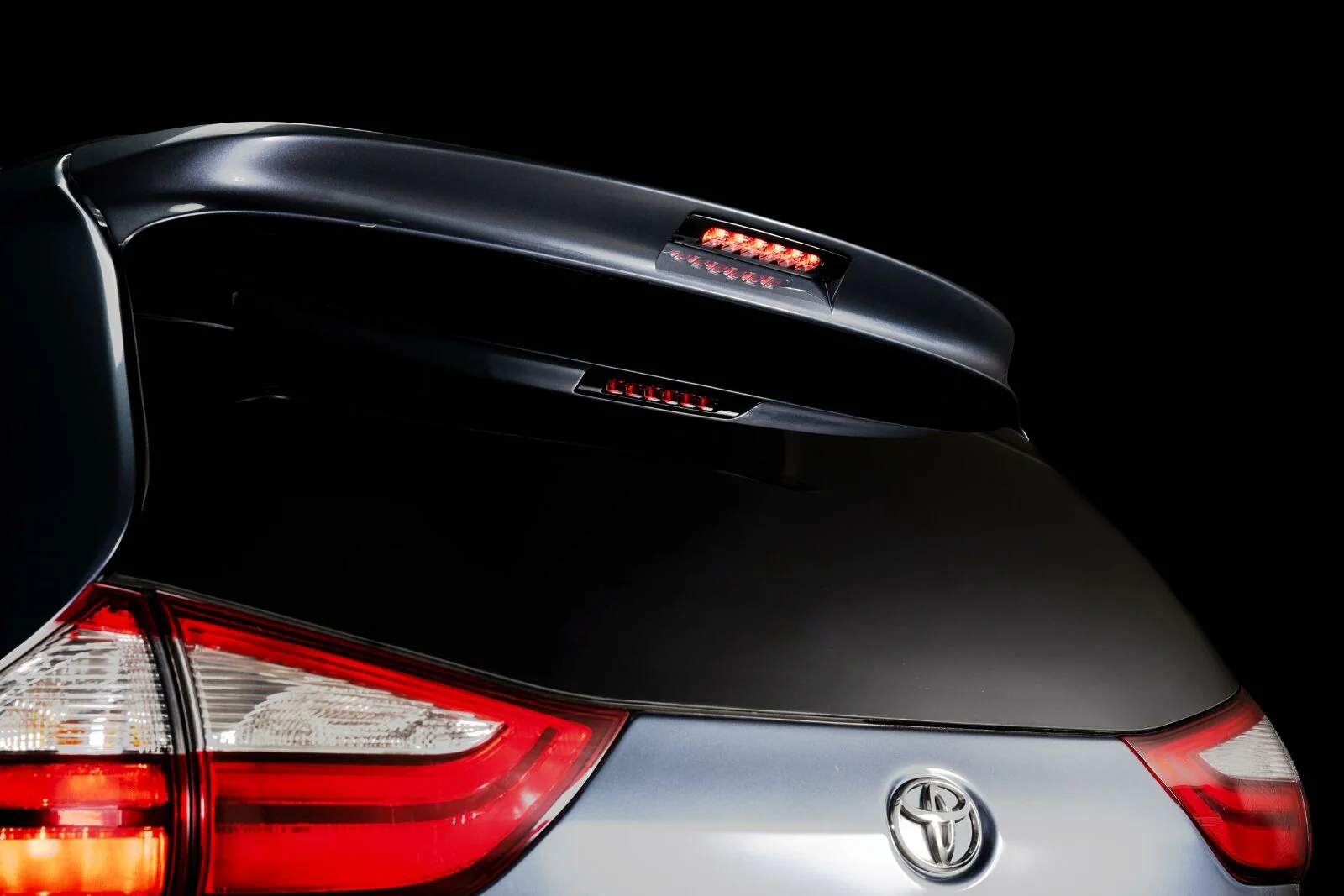 Morimoto X3B LED Third Brake Light Toyota 4Runner (10-24, Clear Lens) - Image 10