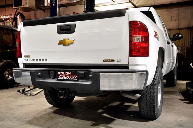 Rough Country 1.25in GM Body Lift Kit 07-13 Silverado/Sierra 1500 701 RC701 - Image 2