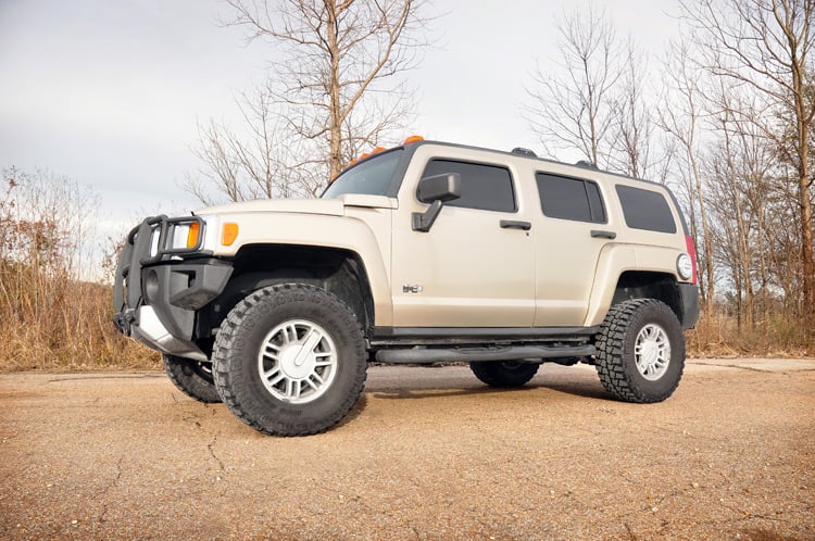 Rough Country 2.5 Inch Lift Kit Multiple Makes & Models (Chevy/GMC/Hummer) 920 - Image 3