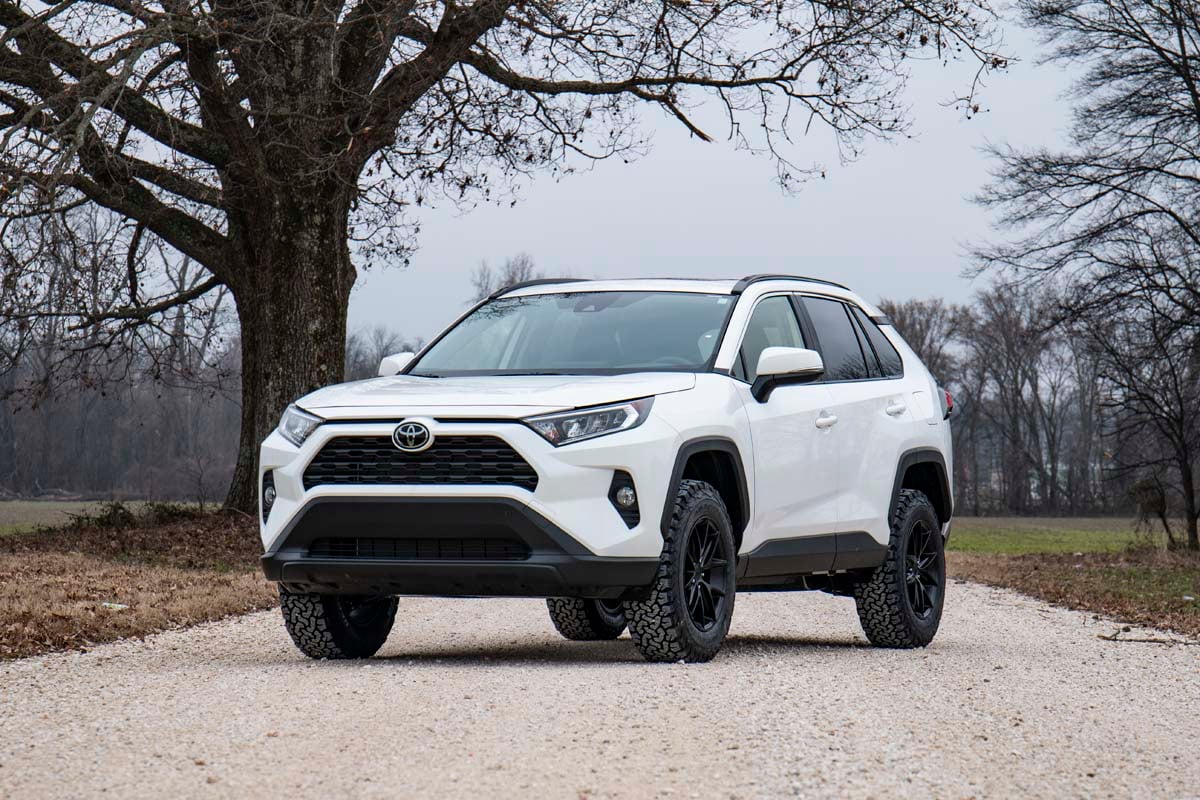 Rough Country 2.5" Lift Kit N3 Struts for Toyota RAV4 2019-2025 73131 - Image 2