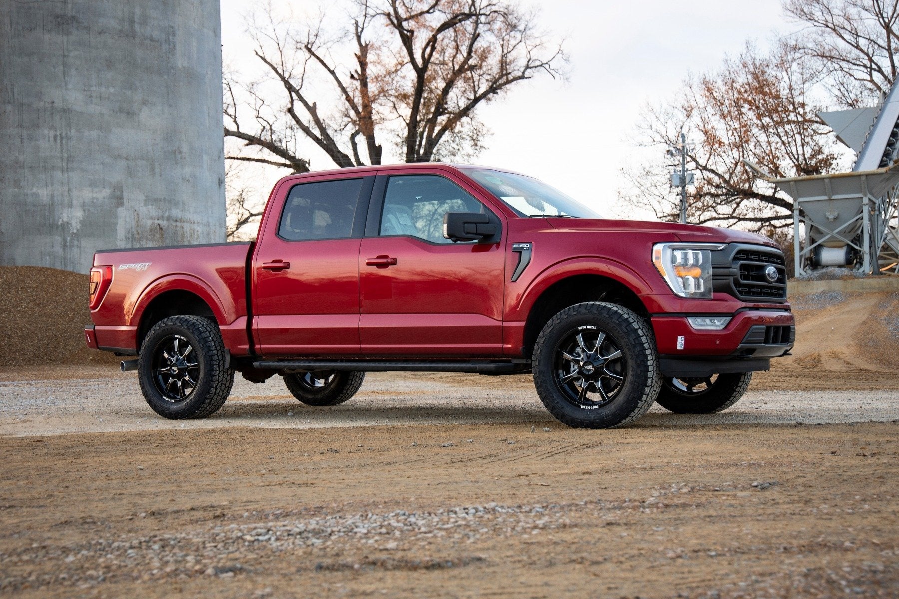 Rough Country 2 Inch Lift Kit For Ford F-150 (2021-2025) 57100 - Image 4