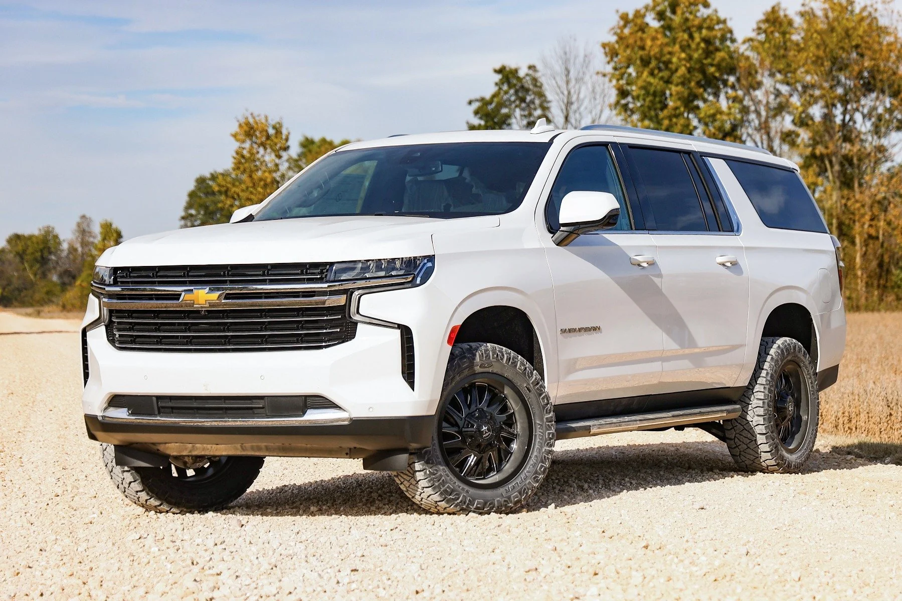 Rough Country 2" Lift Kit M1 Struts Chevy Tahoe/Suburban/Yukon 1500 4wd 21-25 - Image 2