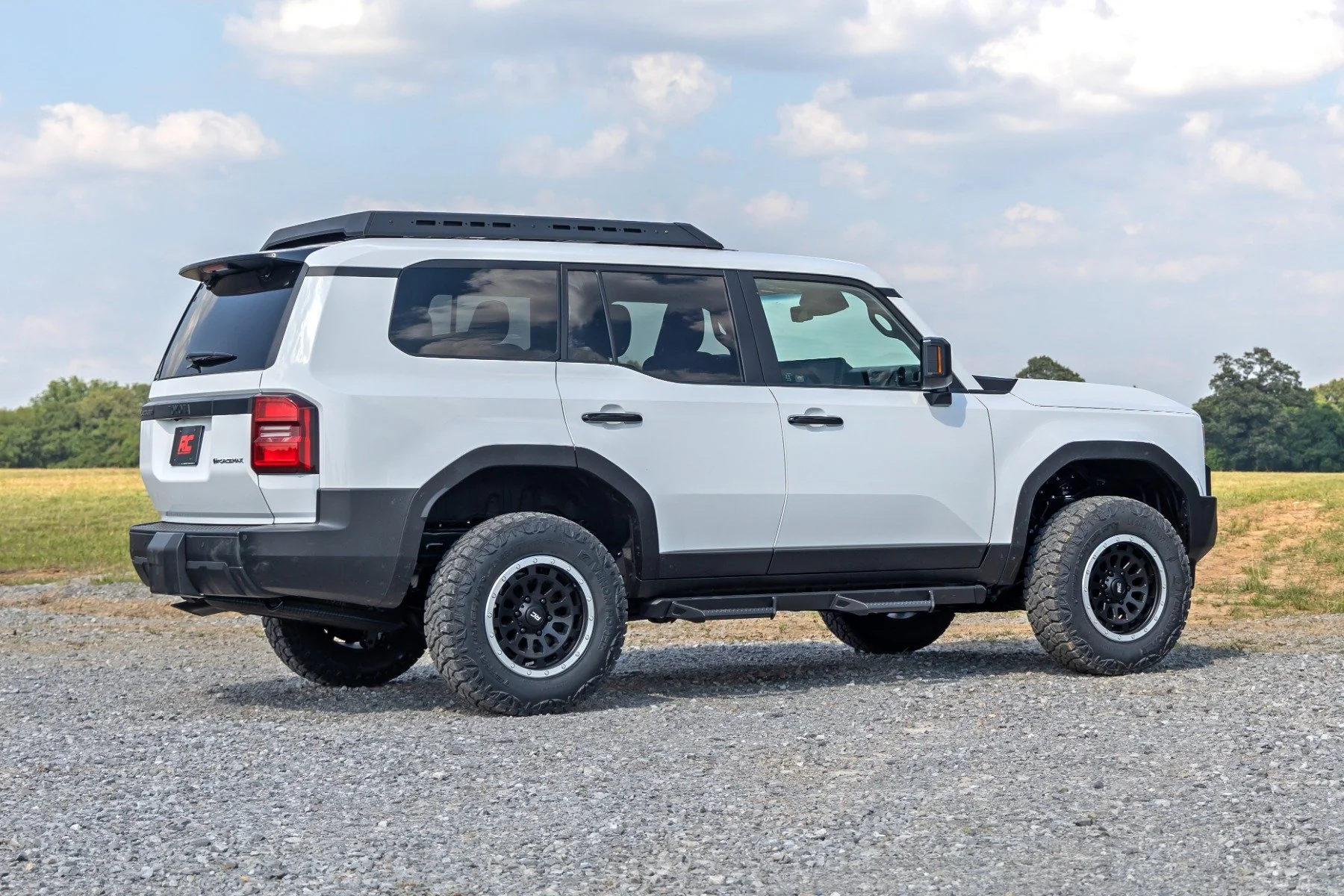 Rough Country 2" Lift Kit | N3 | for Toyota Land Cruiser 4WD (2024-2025) - Image 4
