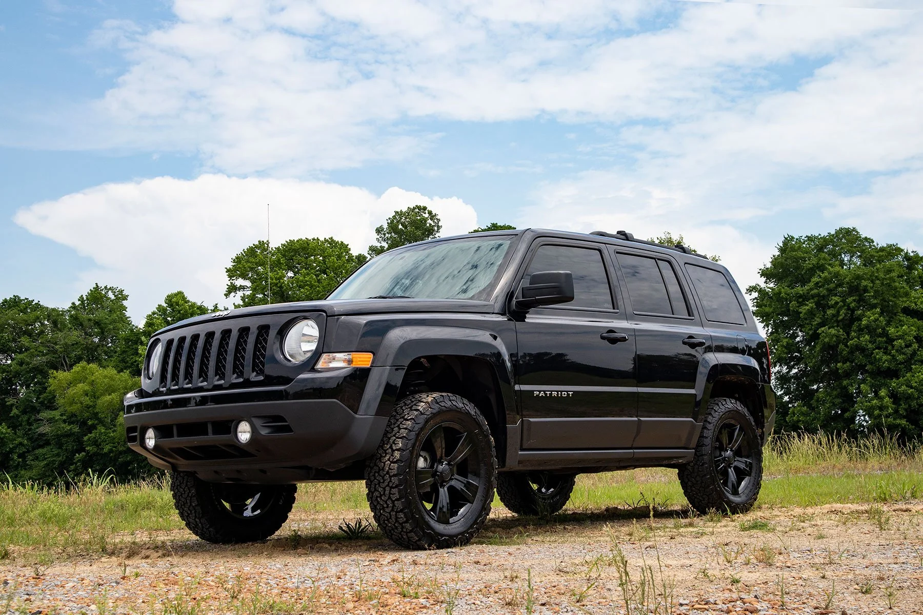 Rough Country 2" Lift Kit w/N3 Struts for Jeep Compass 07-16 Patriot 10-17 66532 - Image 3