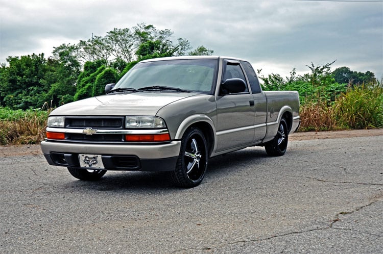 Rough Country 2in/2.5in GM Lowering Kit 724 - Image 3