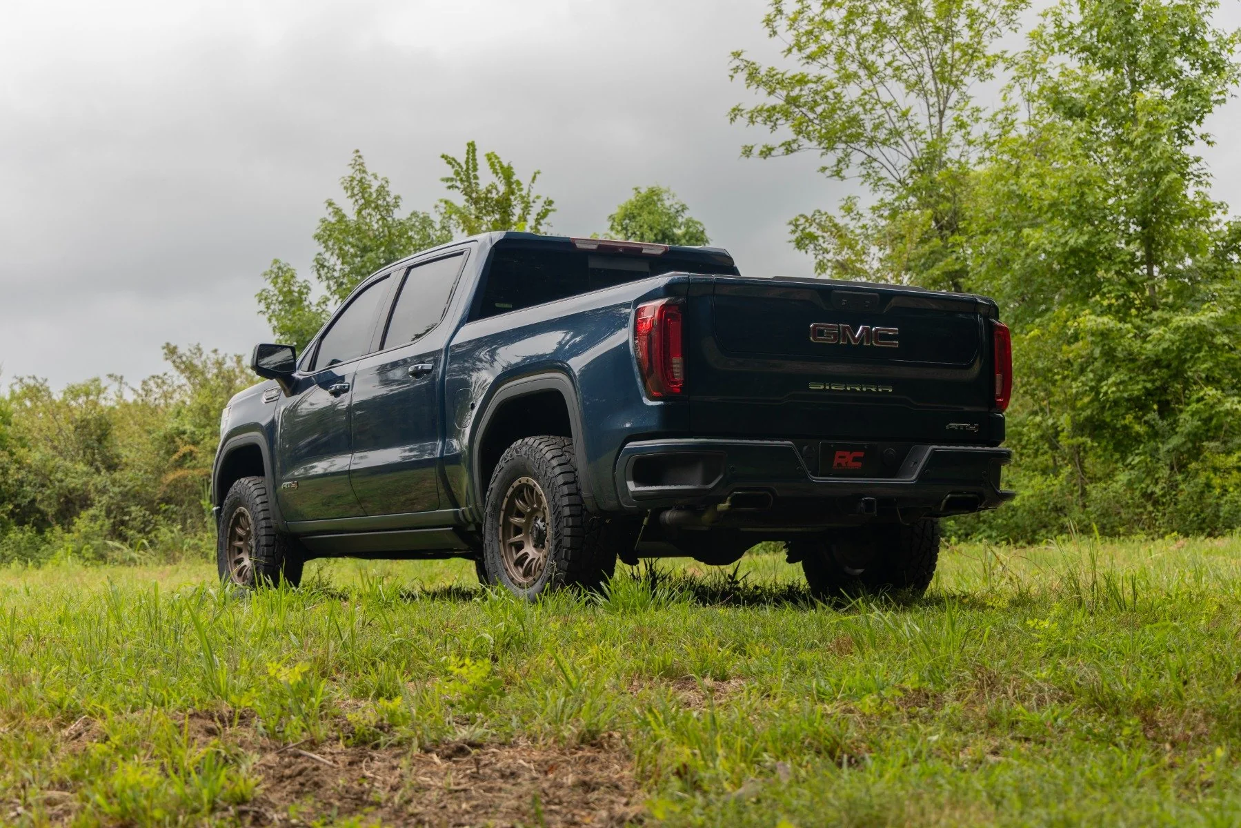Rough Country 3.5 Inch Lift Kit Vertex GMC Sierra 1500 (19-22) - Image 4