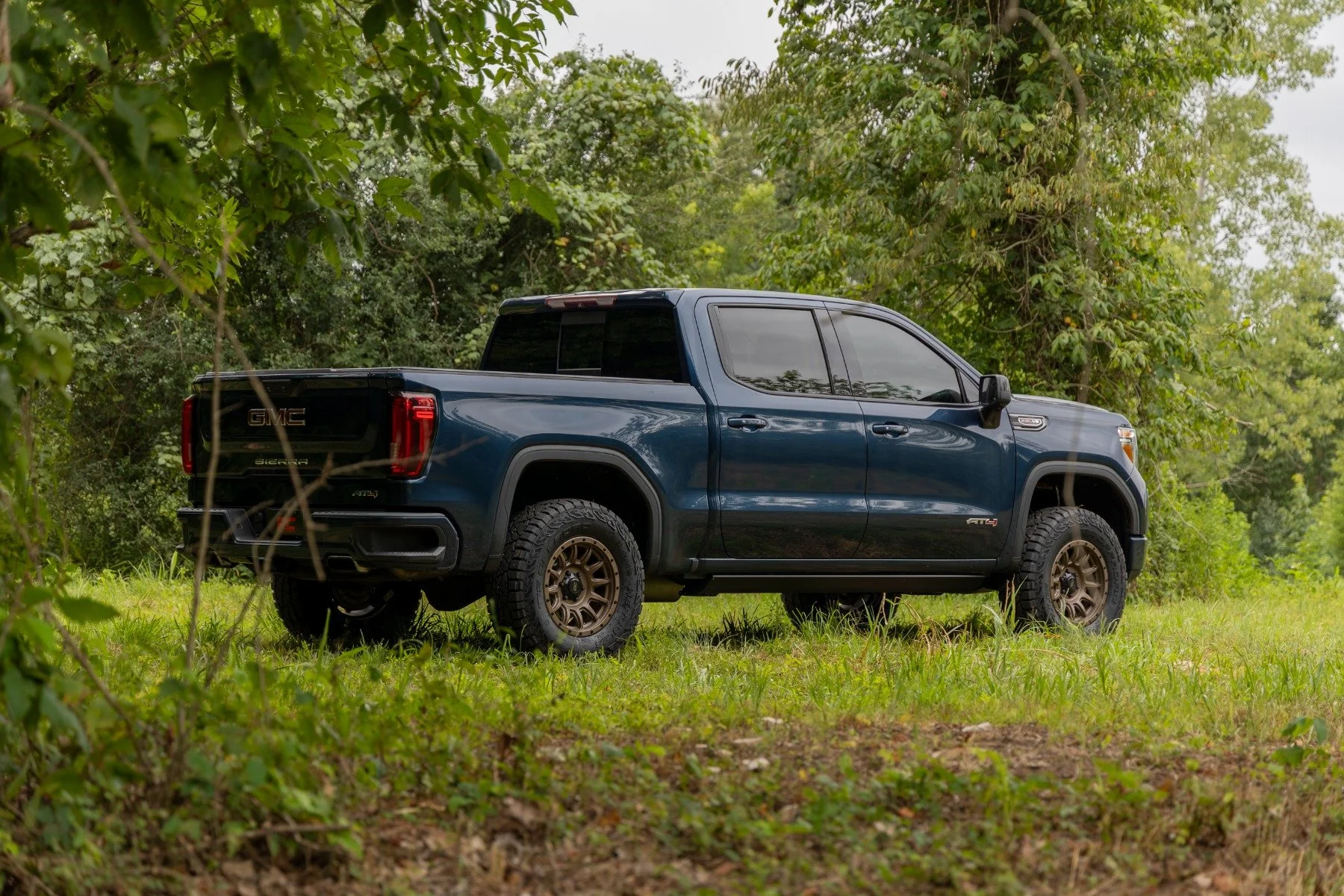 Rough Country 3.5" Lift Kit Mono Leaf Rear Vertex/V2 GMC Sierra 1500 19-25 - Image 6