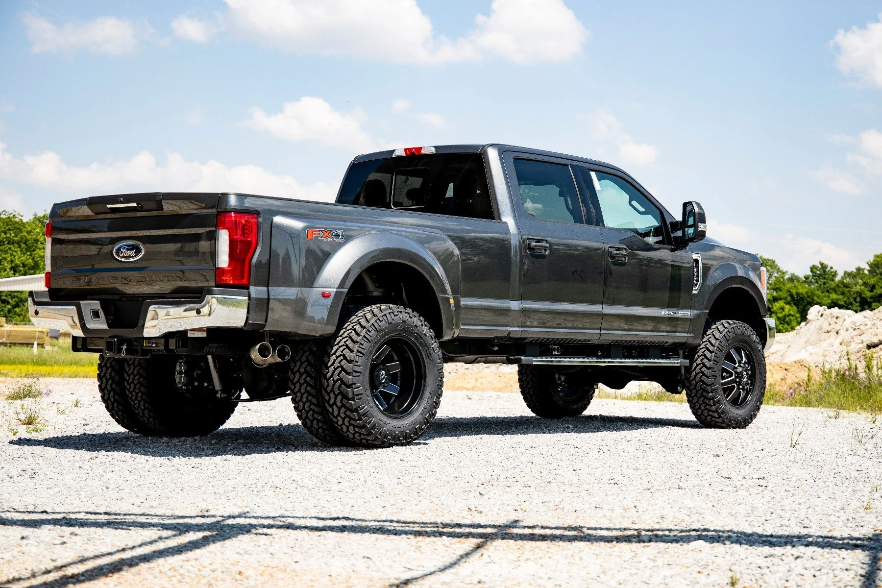 Rough Country 4.5" for Ford Lift N3 Shocks Driveshaft 17+ F350/450 Diesel Dually 55931 - Image 2
