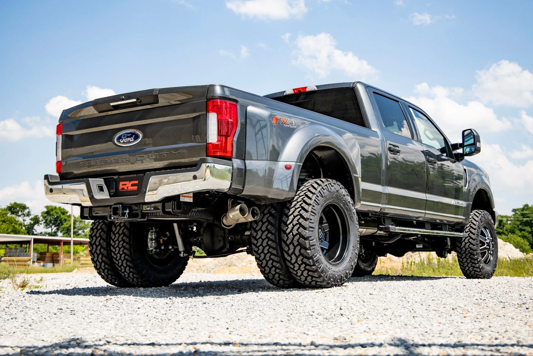 Rough Country 4.5in for Ford Lift Kit w/N3 Shocks 17-19 F-350/450 Diesel Dually 55930 - Image 5