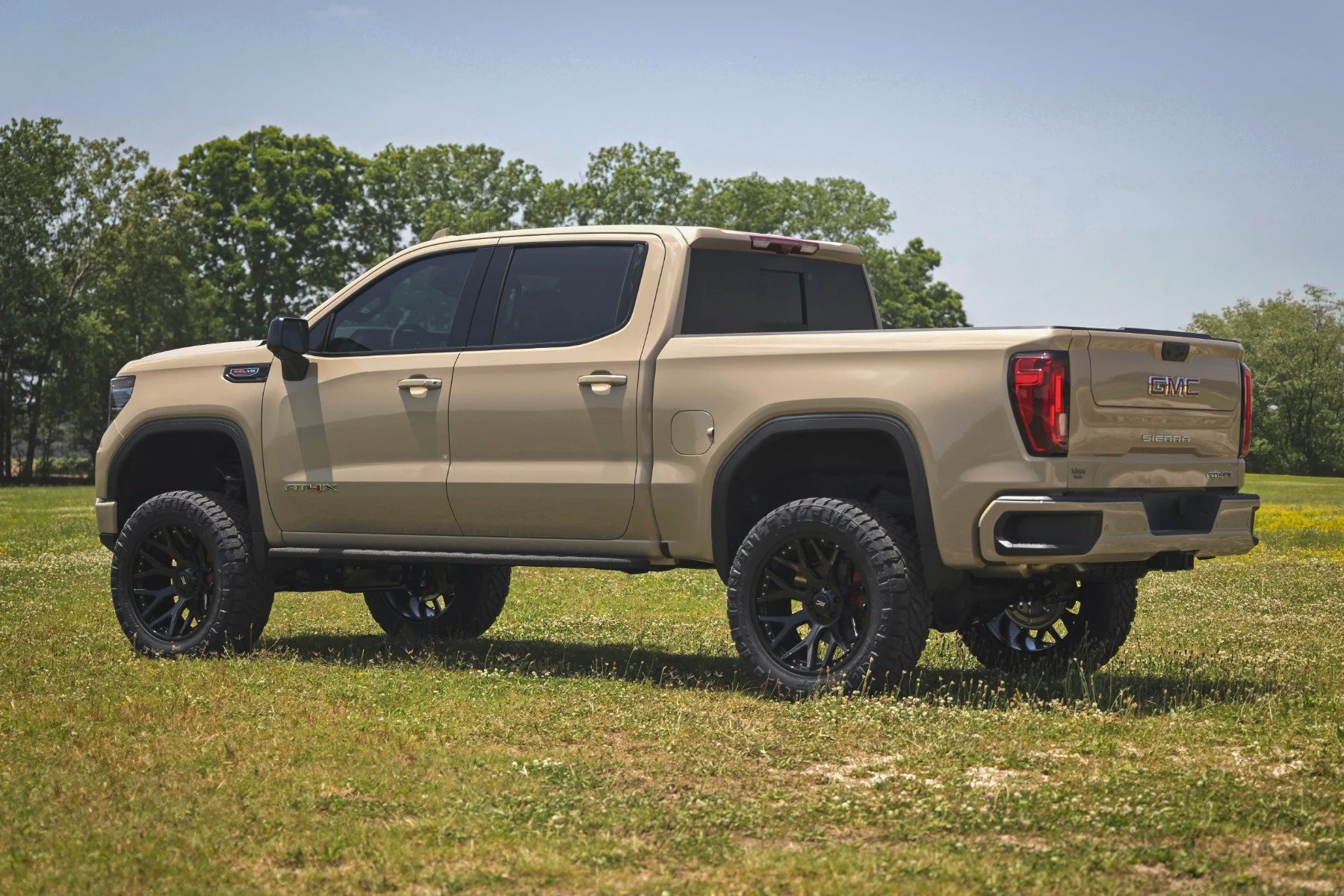 Rough Country 4 Inch Lift Kit | AT4X | GMC Sierra 1500 4WD (2022-2024) 110700 - Image 5