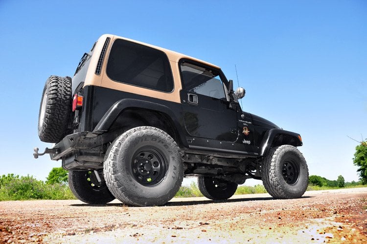 Rough Country 4" Lift Kit For Jeep Wrangler TJ 4wd 2003-2006 w/ M1 Shocks - Image 4