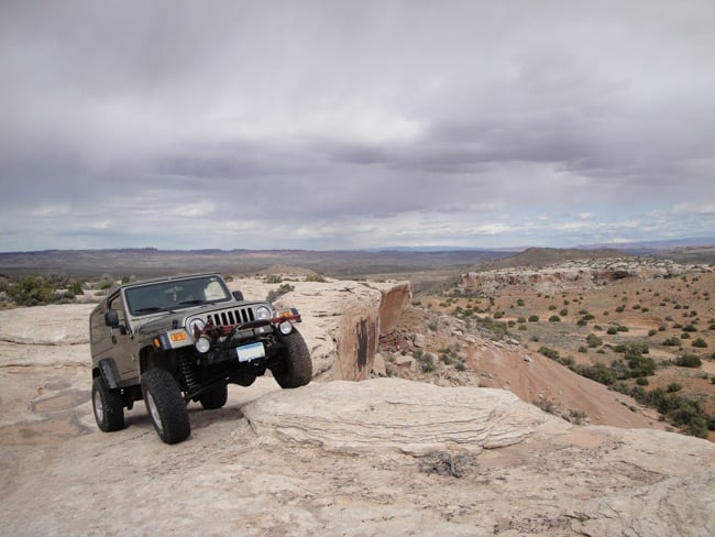 Rough Country 4" X-Series Suspension Lift Kit fits 97-06 Jeep Wrangler TJ 66130 - Image 2
