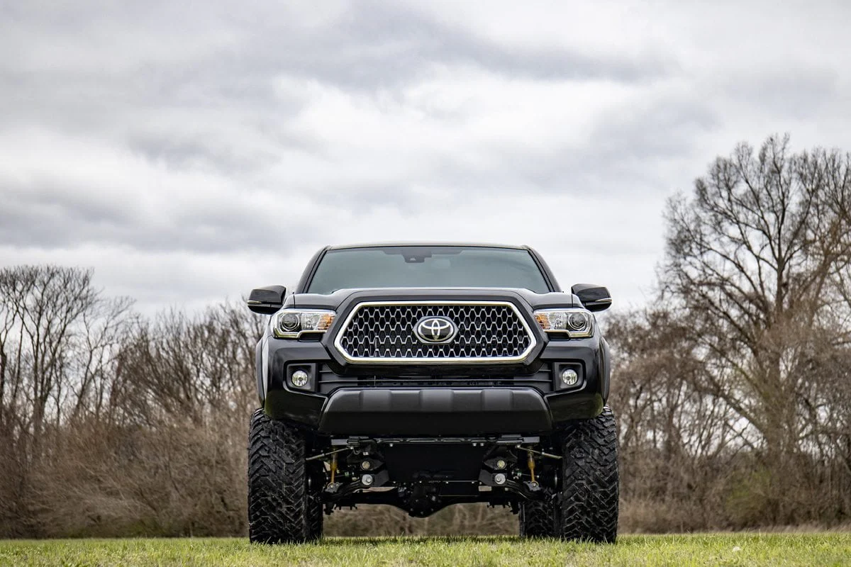 Rough Country 6 In Lift Kit M1 Struts/M1 for Toyota Tacoma 16-23 75840 - Image 4