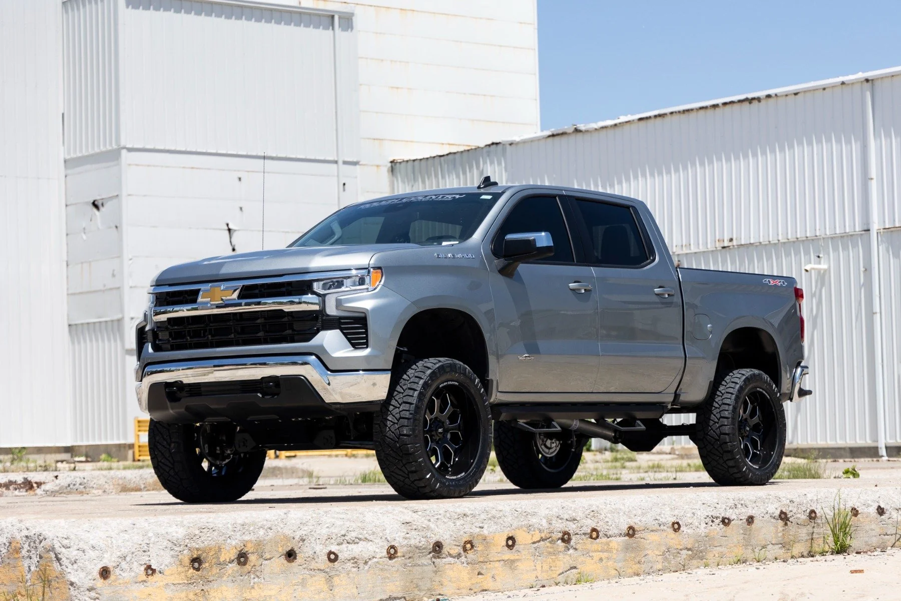 Rough Country 6" Lift Kit M1 Struts/M1 Chevy Silverado 1500 19-25 21740 - Image 2