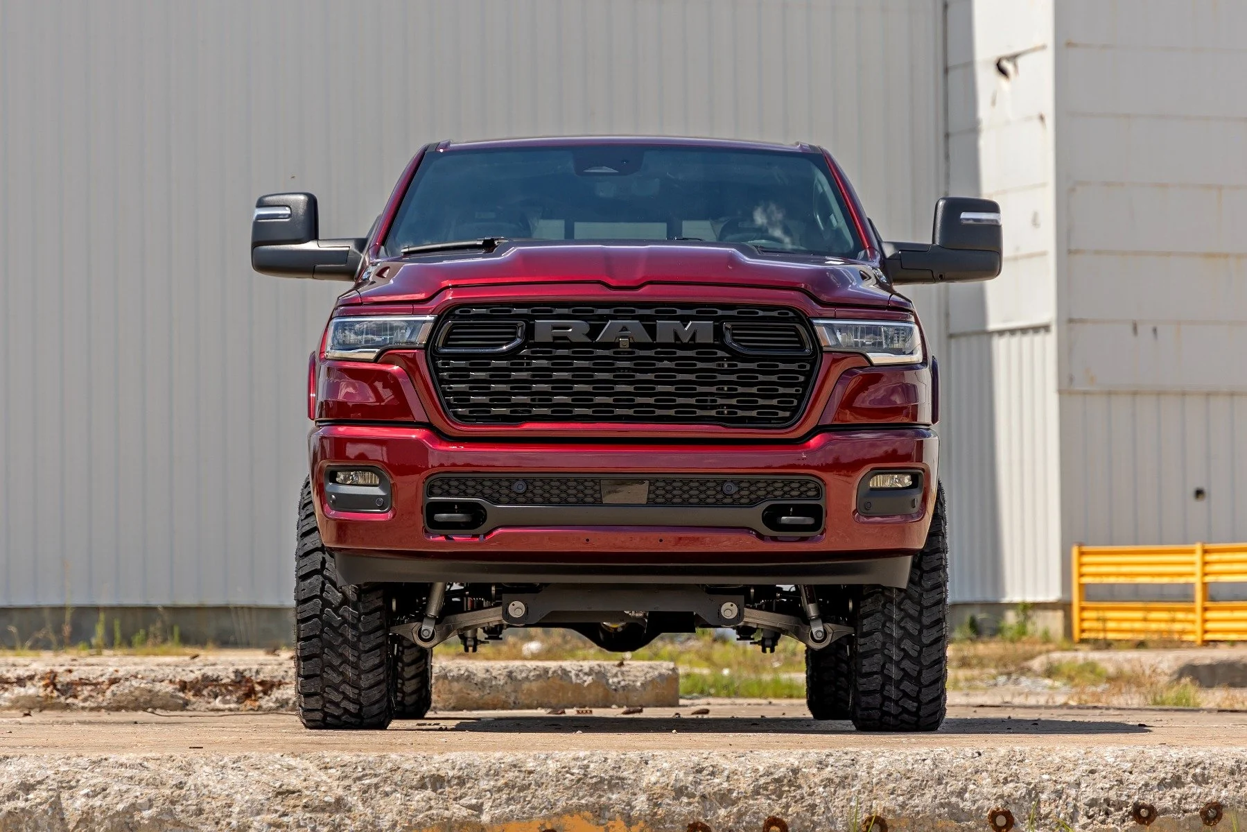 Rough Country 6" Lift Kit | M1 Struts | Rear Coils | for Ram 1500 4WD 2025 88340 - Image 6