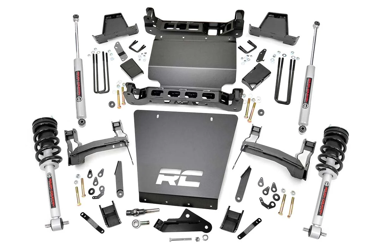 Rough Country 7in GM Lift Kit Lifted Struts 14-18 1500 PU 4wd Aluminum - Image 3