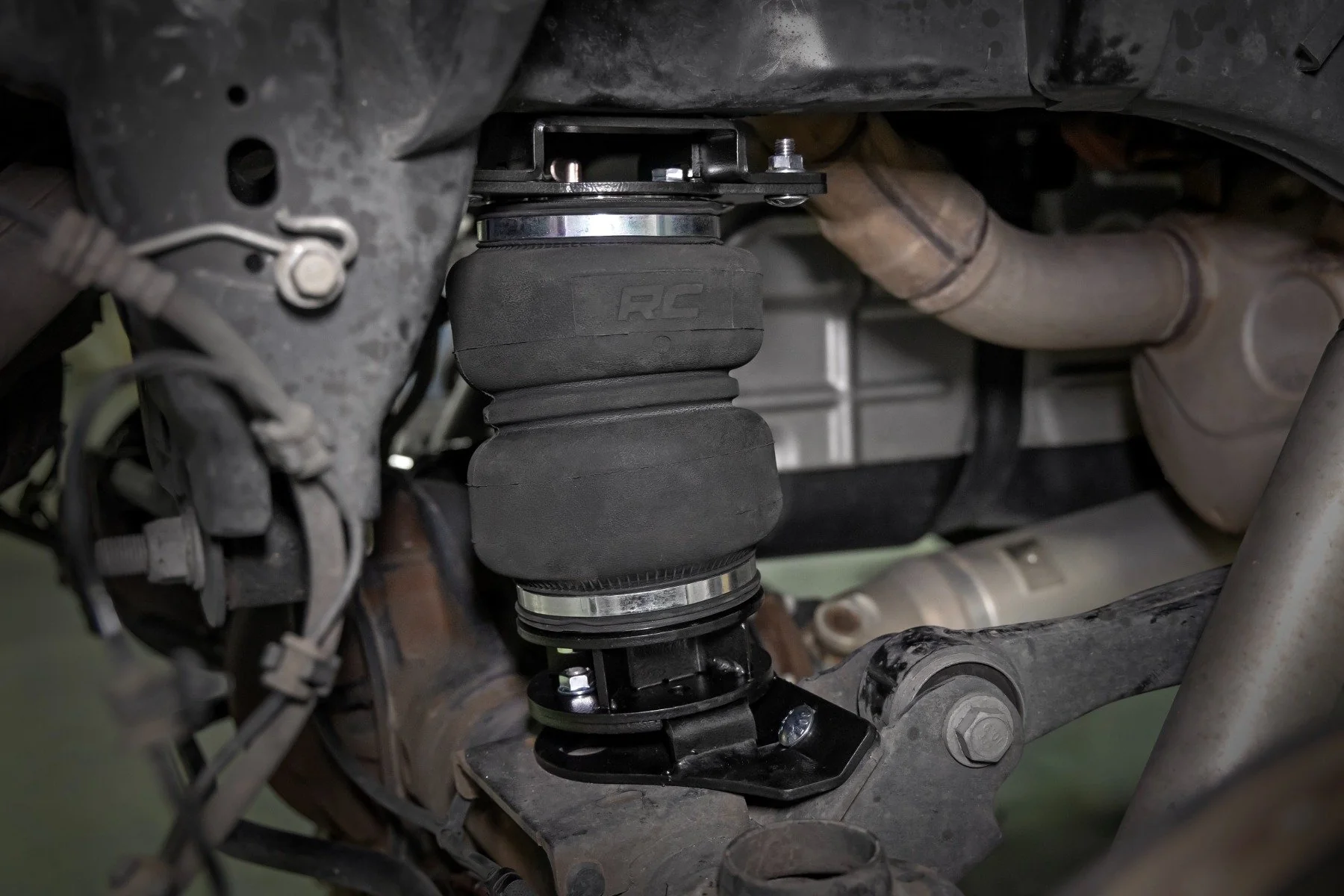 Air Spring Kit Ram 1500 4WD 19-23 - Image 4