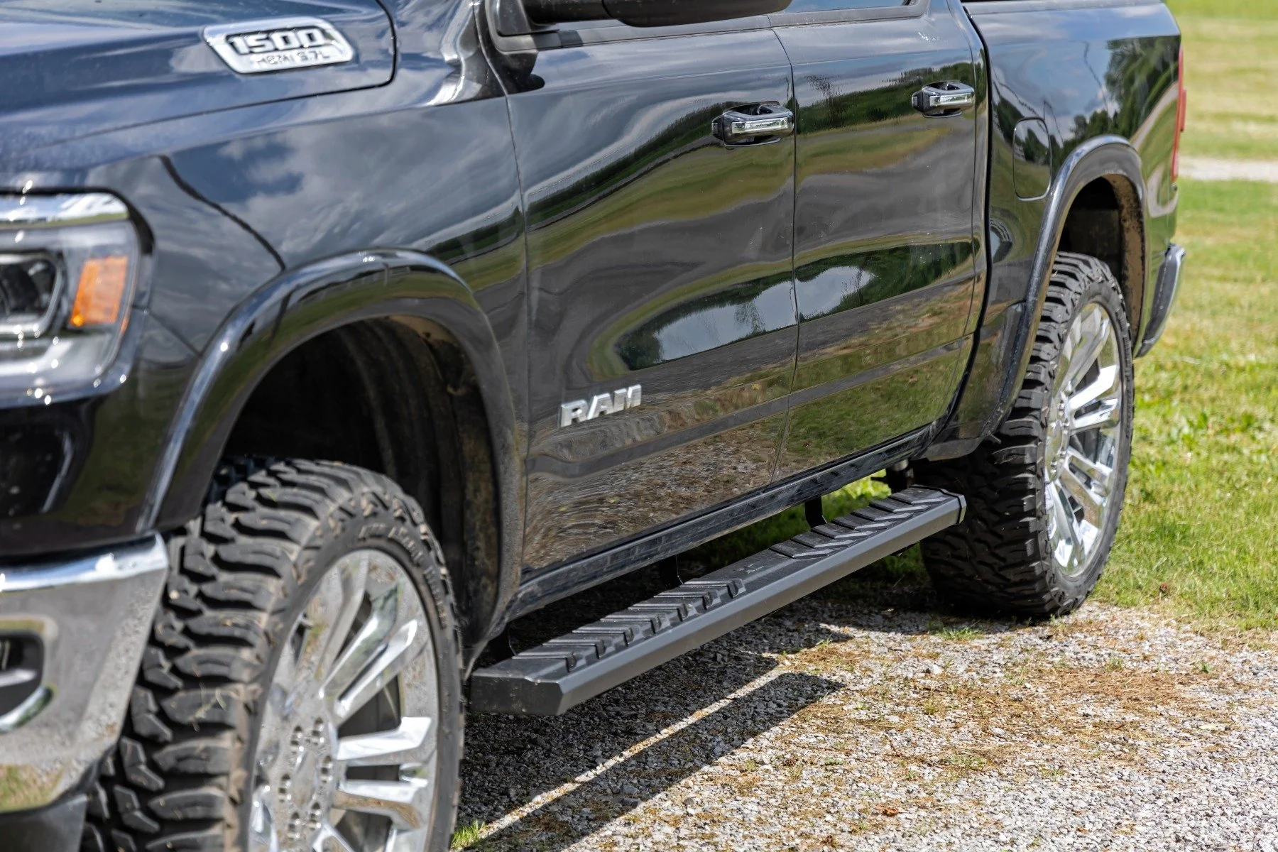 Rough Country BA2 Running Board | Side Step Bars | for Ram 1500 (19-26)/1500 TRX (21-24) - Image 6