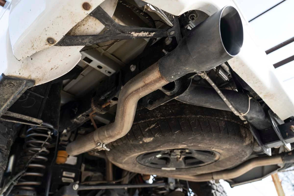 Dual Cat-Back Exhaust BLK Tips 09-18 Ram 1500 V8-4.7L, 5.7L 96009 - Image 6