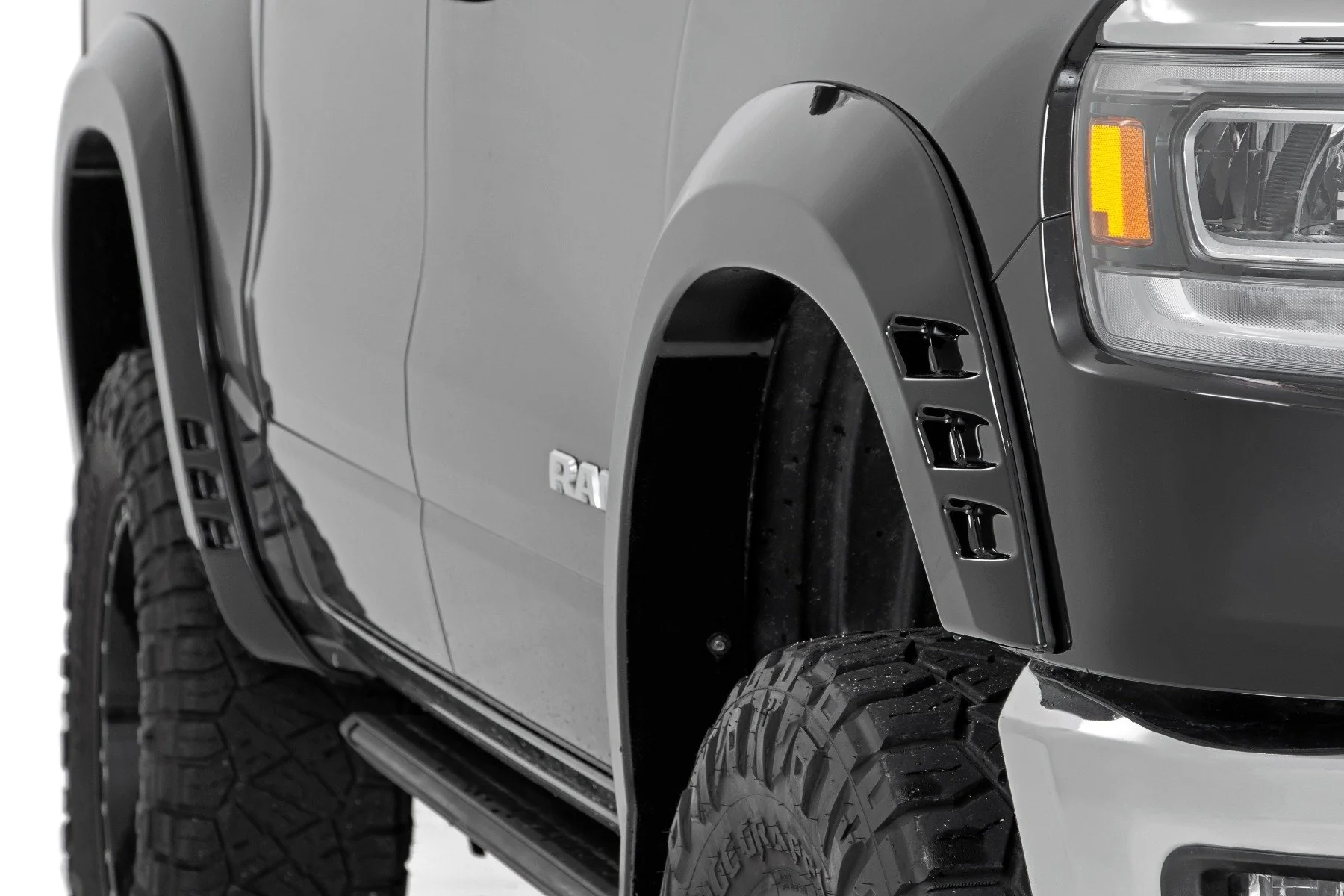 Fender Flares SF1 PAF Silver Ram 1500 19-24 F-D319201-PAF - Image 4