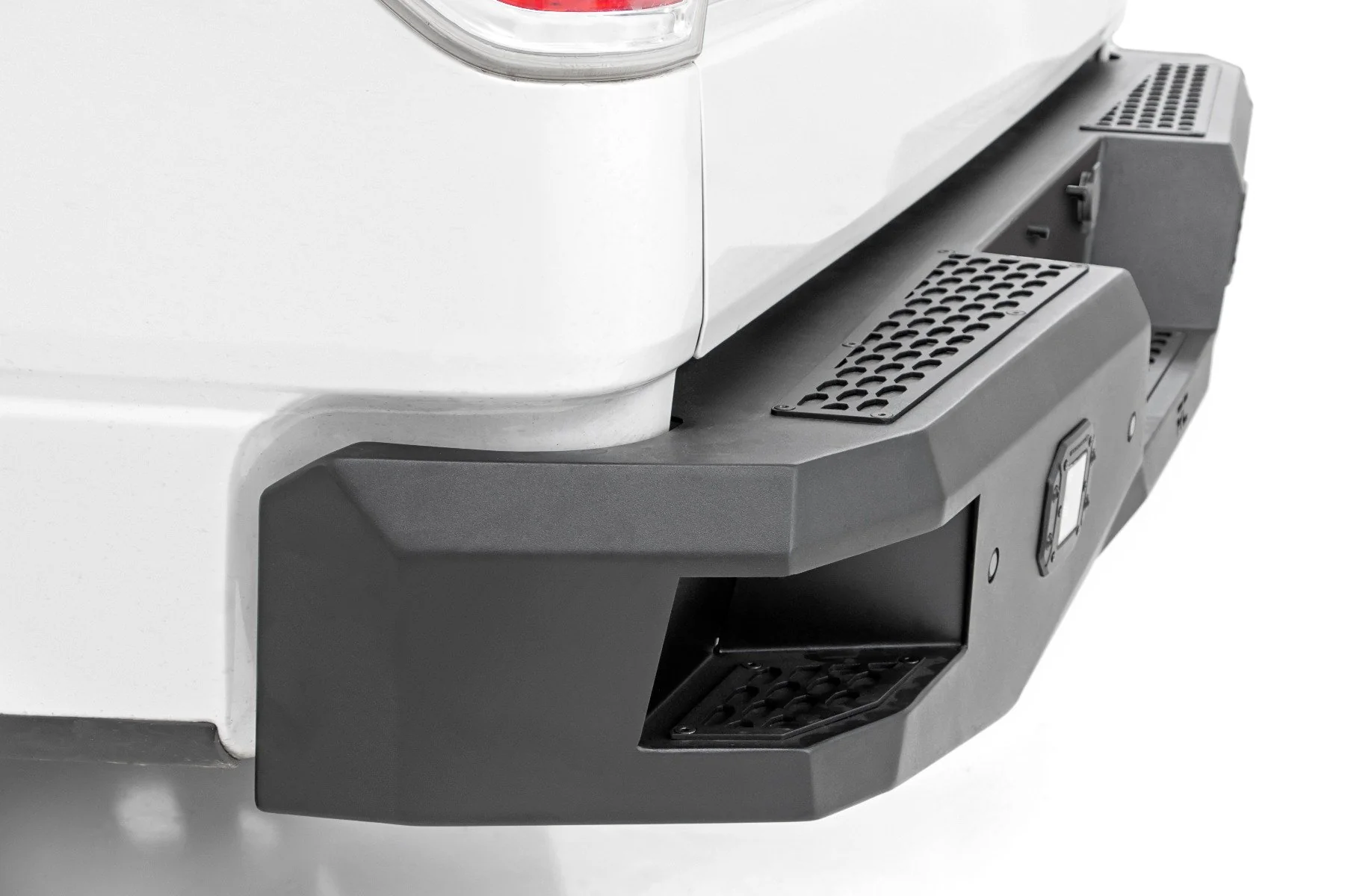 Ford Heavy-Duty Rear LED Bumper 09-14 F-150 10768 - Image 4