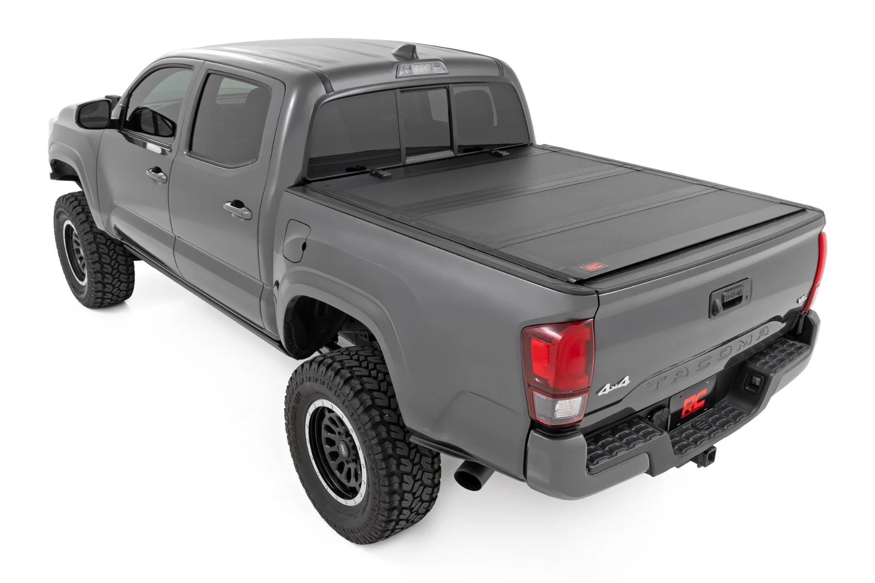 Rough Country Hard Tri-Fold Flip Up Bed Cover | 6' Bed | for Toyota Tacoma 05-15 49415600 - Image 3