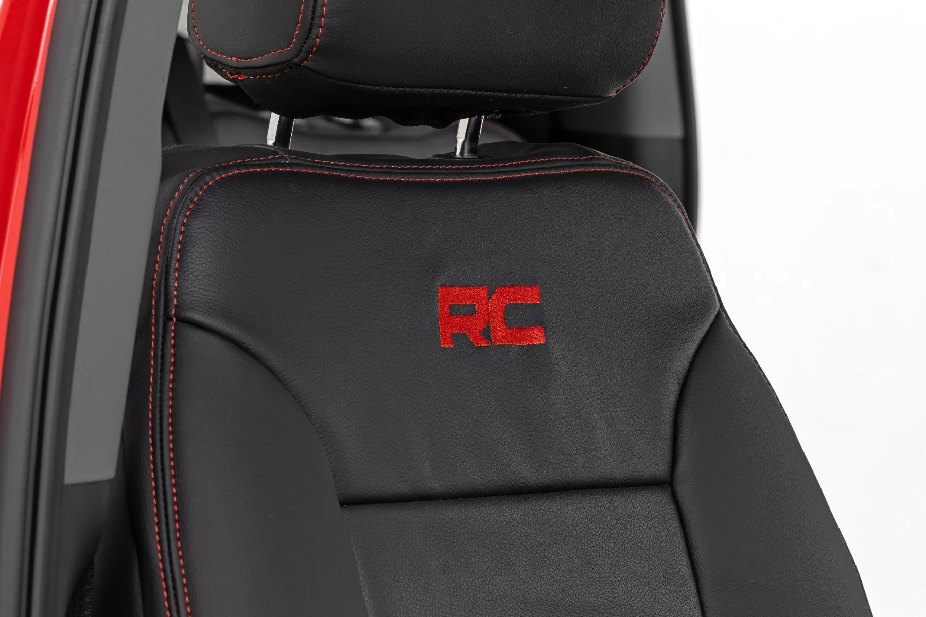 Rough Country Leather Seat Covers | FR Bucket | RR 60/40 | Chevy/GMC Sierra 1500 (19-26)/Silverado 1500 (19-26) 91071L - Image 4