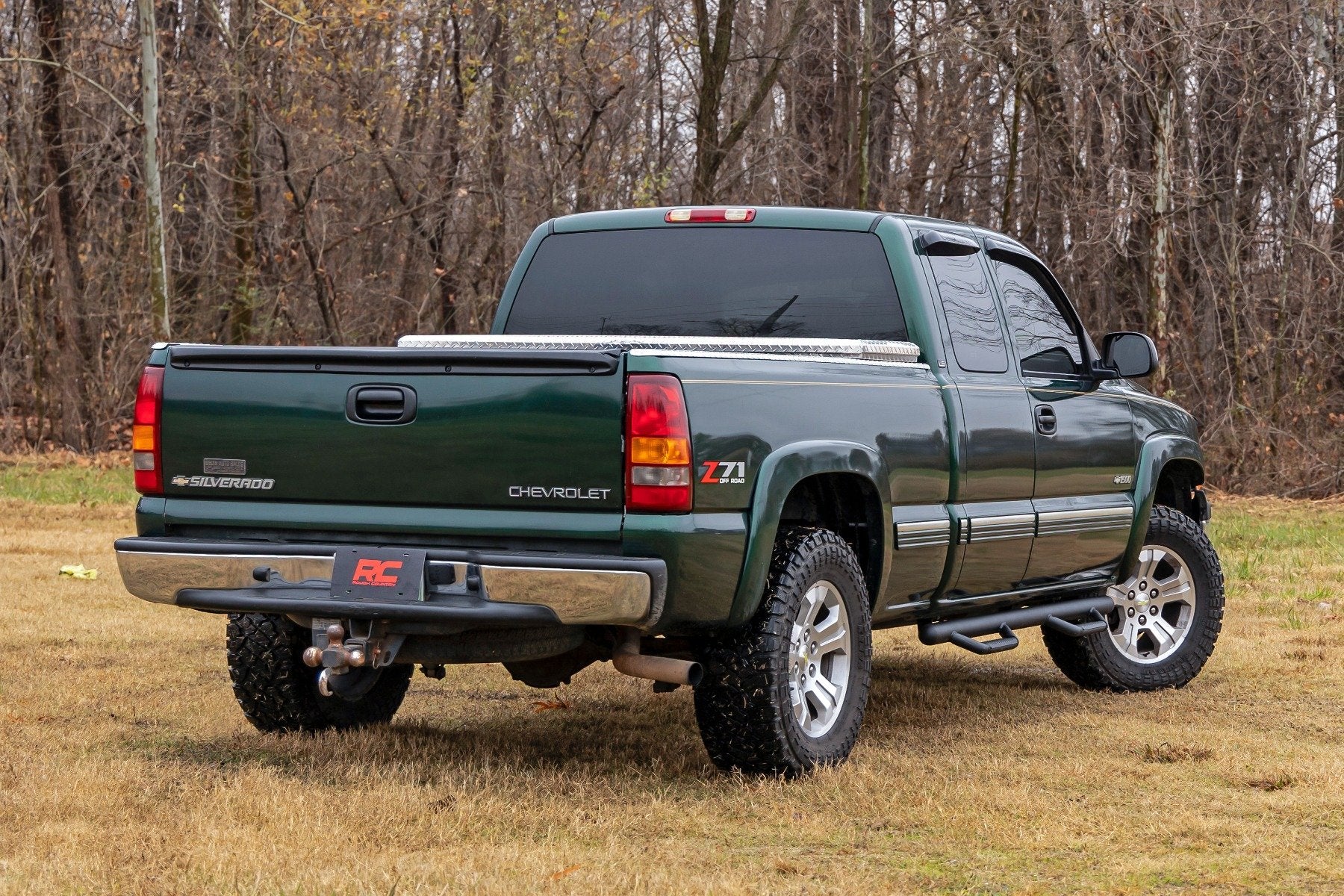 Rough Country Nerf Steps | Cab Length | Chevy/GMC 1500 2WD/4WD (99-06 & Classic) - Image 6