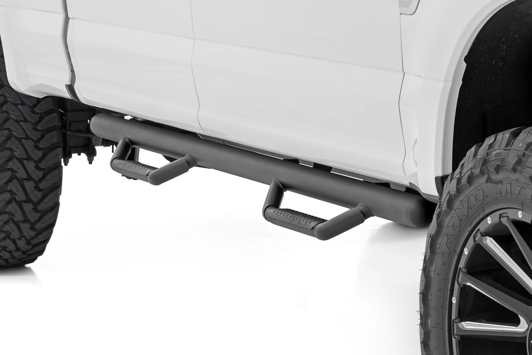 Rough Country Nerf Steps | Cab Length | Crew | for Ford F-150/Lightning/F-250/F-350/Raptor (15-26) - Image 4