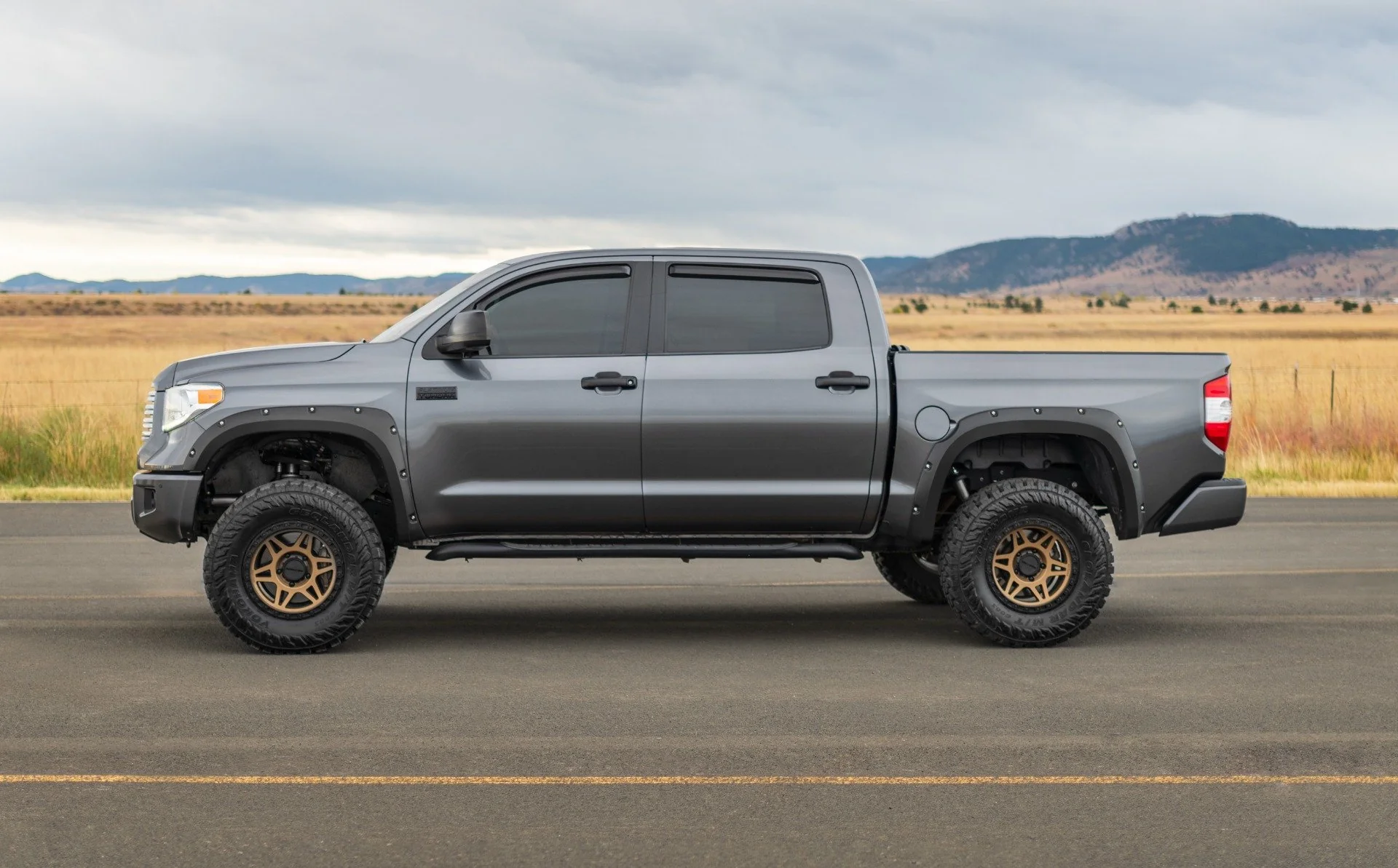 Rough Country Pocket Fender Flares 3R3 Barcelona Red for Toyota Tundra 14-21 - Image 3