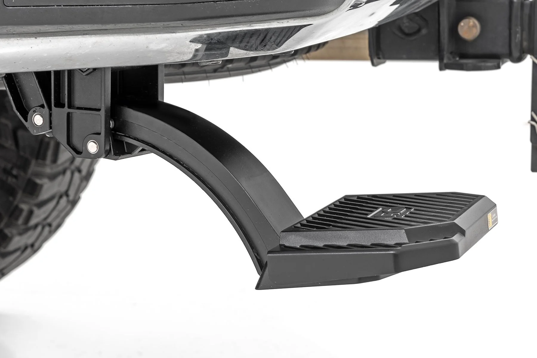 Retractable Bed Step Manual Pull Chevy/GMC 2500HD/3500HD 2020-2024 PW049802 - Image 4