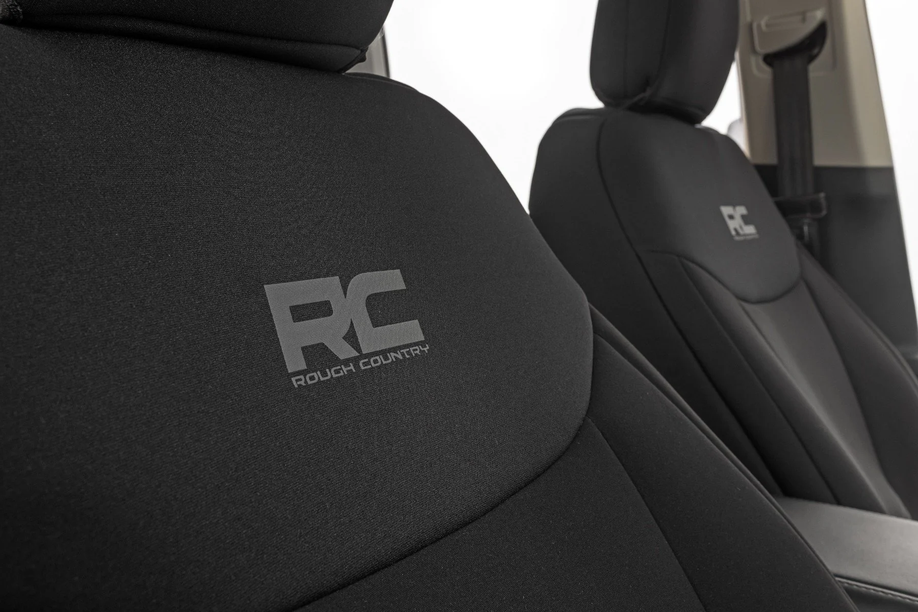 Seat Covers FR & RR W/O Armrest Crew Cab Ford Maverick 22-24 91066 - Image 4