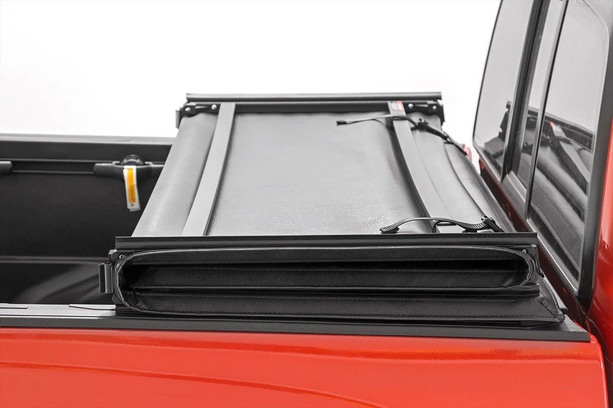 Rough Country Soft Tri-Fold Bed Cover | 5' Bed | Dbl Cab | for Toyota Tacoma 2WD/4WD (16-26) - Image 5