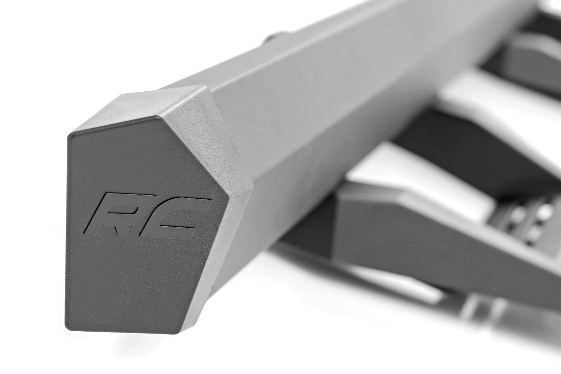 SRX2 Adj Aluminum Step Crew Cab Ram 1500 09-18/2500 10-18 31011A - Image 4