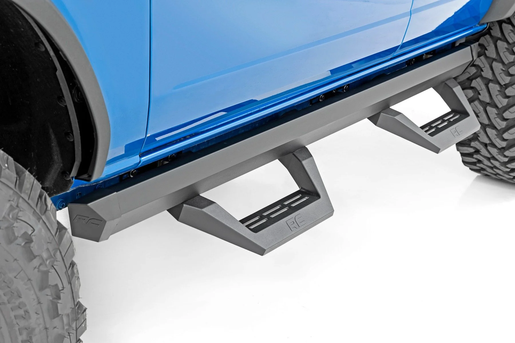 SRX2 Adjustable Aluminum Side Steps Ford Bronco 2021-2022 51029 - Image 3