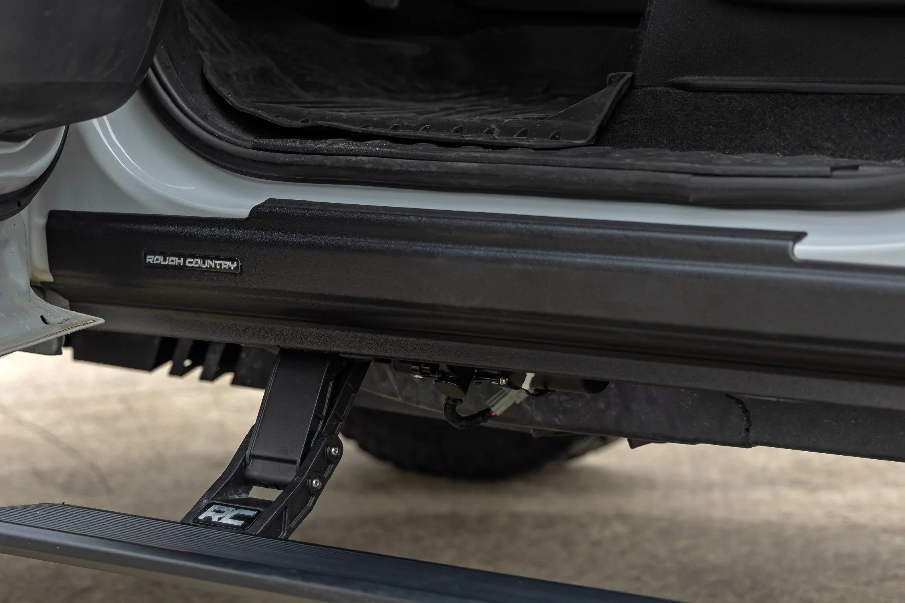 Rough Country Trail Cladding | Rocker Sill Plates | for Ford F-150 2021-2025 TC13023 - Image 4